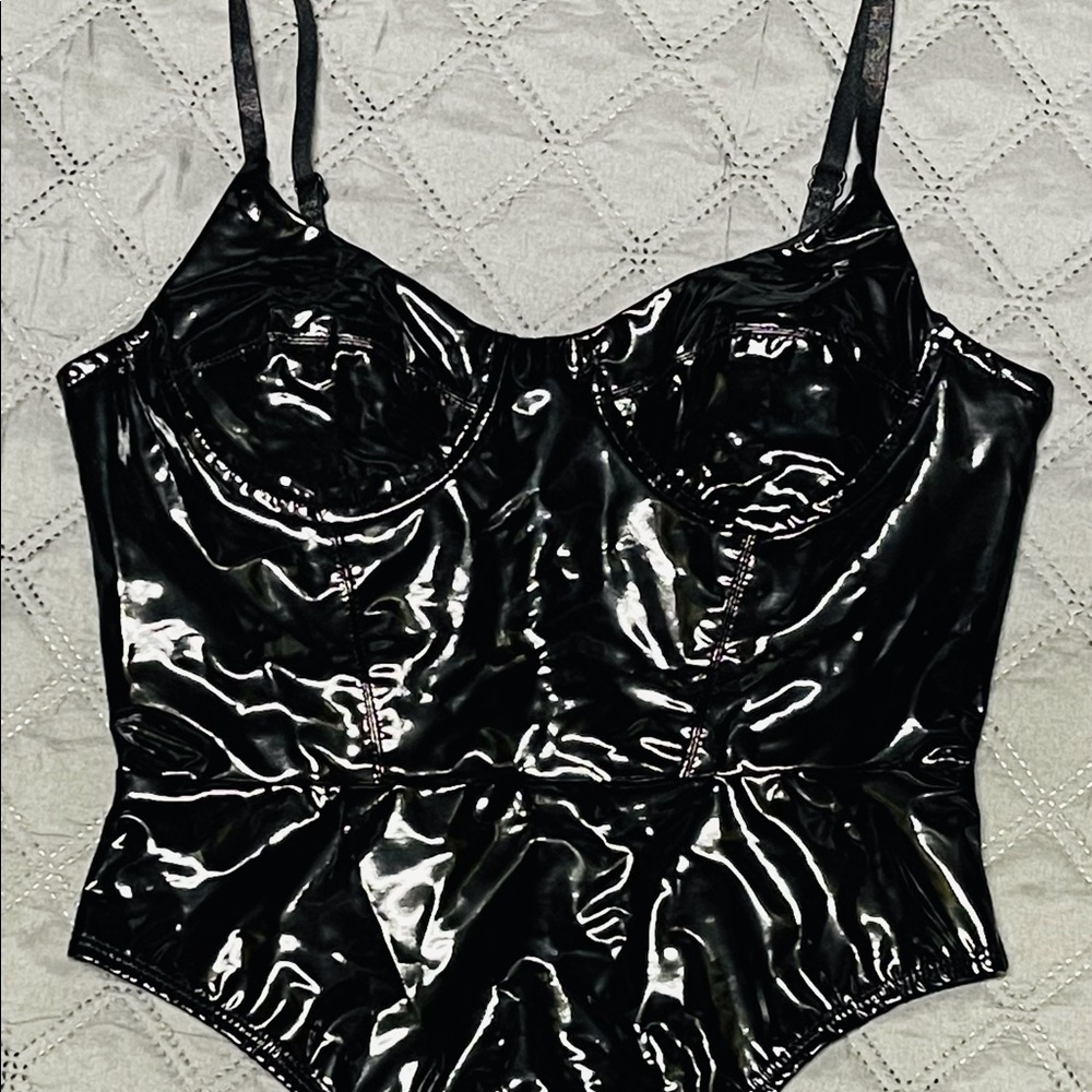 Leather bodysuit Size: S